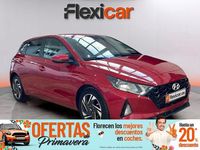 Usado Hyundai i20 100 CV (73 kW) 2021 Rojo Berlina
