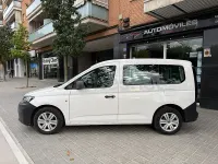 Usado VW Caddy Beach 102 CV (75 kW) 2021 Blanco Monovolumen