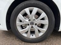 Usado Renault Mégane IV Intens 140 CV (102 kW) 2022 Gris Berlina