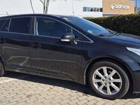 Käytetty Toyota Avensis Advance 126 HP (92 kW) 2009 Musta Sedan