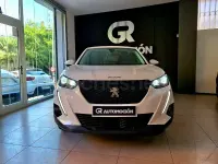 Usado Peugeot 2008 Active 100 CV (73 kW) 2020 Blanco SUV