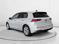 Usado VW Golf VIII Life 110 CV (80 kW) 2022 Gris Berlina