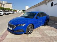 Usado Skoda Octavia Style 150 CV (110 kW) 2022 Azul Berlina