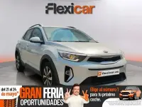 Usado Kia Stonic 100 CV (73 kW) 2021 Blanco SUV