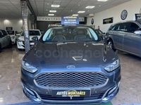 Usado Ford Mondeo Vignale 240 CV (176 kW) 2018 Gris / plata Berlina