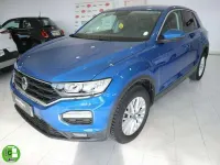 Usado VW T-Roc Edition 110 CV (80 kW) 2021 Azul SUV