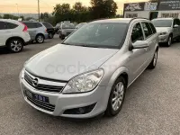 Usado Opel Astra Cosmo 120 CV (88 kW) 2008 Gris / plata Familiar