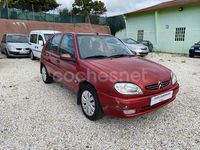 Usado Citroën Saxo 58 CV (42 kW) 2001 Granate Utilitario