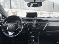 Usado Toyota Auris Business Edition 90 CV (66 kW) 2014 Blanco Berlina
