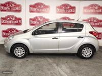 Usado Hyundai i20 Classic 80 CV (58 kW) 2011 Plateado Berlina