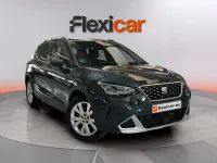 Usado Seat Arona FR 110 CV (80 kW) 2022 Negro SUV