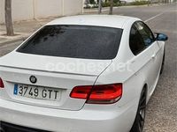 Usado BMW 320 177 HP (130 kW) 2010 Branco Coupé