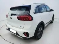 Usado Kia Niro 141 CV (103 kW) 2020 Blanco SUV
