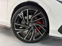 Occasion VW Golf VIII GTI 245 ch (180 kW) 2023 Blanc Berline