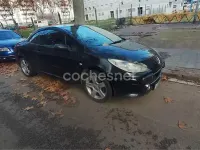 Usado Peugeot 307 CC 136 CV (100 kW) 2006 Negro Descapotable
