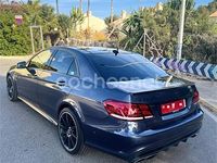 Usado Mercedes E63S AMG 585 CV (430 kW) 2014 Violeta / lila Berlina