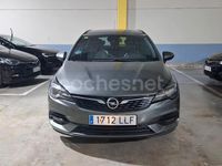 Usado Opel Astra Business Elegance 145 CV (106 kW) 2020 Gris / plata Familiar