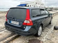 Usado Volvo V70 Momentum 175 CV (128 kW) 2009 Azul Familiar