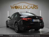 Usado Alfa Romeo Giulia 199 CV (146 kW) 2017 Negro Berlina