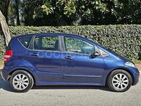 Usado Mercedes A150 Elegance 95 CV (69 kW) 2005 Azul Monovolumen
