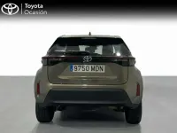 Usado Toyota Yaris Cross Active 116 CV (85 kW) 2023 Marrón SUV