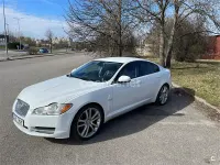 Usado Jaguar XF Sportbrake Portfolio 275 CV (202 kW) 2012 Blanco Familiar