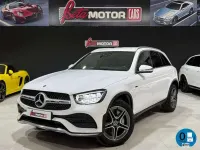 Käytetty Mercedes GLC300 245 HP (180 kW) 2021 Valkoinen Katumaasturi