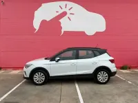 Usado Seat Arona Style 110 CV (80 kW) 2022 Blanco SUV