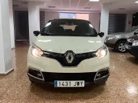 Usado Renault Captur Zen 90 CV (66 kW) 2017 Beige SUV