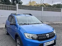 Usado Dacia Sandero Comfort 90 CV (66 kW) 2020 Azul Berlina