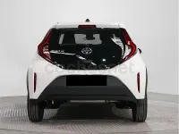 Nuevo Toyota Aygo X Play 72 CV (52 kW) 2025 Blanco SUV