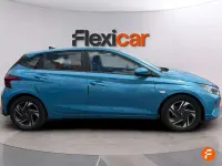 Usado Hyundai i20 101 CV (74 kW) 2023 Azul Utilitario