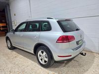 Usado VW Touareg 245 CV (180 kW) 2012 Blanco SUV