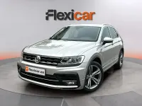 Usado VW Tiguan Sportline 150 CV (110 kW) 2019 Gris SUV