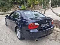 Usado BMW 320 150 CV (110 kW) 2007 Azul Berlina