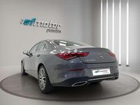 Usado Mercedes CLA200 Shooting Brake 150 CV (110 kW) 2022 Gris Familiar