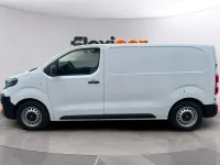 Usado Opel Vivaro 120 CV (88 kW) 2025 Blanco Monovolumen