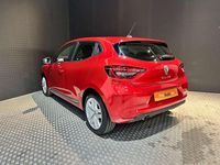 Usado Renault Clio V Intens 86 CV (63 kW) 2021 Rojo Utilitario