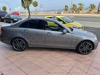 Usado Mercedes C200 Avantgarde 136 CV (100 kW) 2011 Gris / plata Berlina