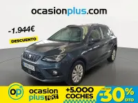 Usado Seat Arona Ecomotive 95 CV (69 kW) 2019 Gris SUV