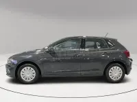 Usado VW Polo Advance 95 CV (69 kW) 2018 Gris / plata Utilitario