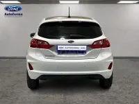 Usado Ford Fiesta Titanium 86 CV (63 kW) 2017 Blanco Utilitario