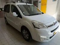 Usado Citroën Berlingo Feel 120 CV (88 kW) 2016 Blanco Monovolumen
