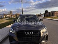Usado Audi Q2 S-Line 150 CV (110 kW) 2021 Gris / plata SUV