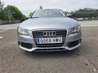 Usado Audi A4 Ambition 143 CV (105 kW) 2014 Gris / plata Berlina