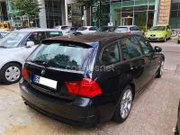 Usado BMW 318 Comfort Edition 143 CV (105 kW) 2011 Negro Familiar
