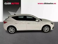 Usado Seat Leon Style 110 CV (80 kW) 2024 Blanco Berlina