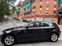 Usado BMW 116 122 CV (89 kW) 2011 Negro Utilitario