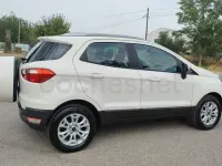 Usado Ford Ecosport Trend 95 CV (69 kW) 2016 Blanco SUV