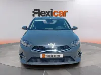 Usado Kia Ceed 136 CV (100 kW) 2023 Gris Utilitario